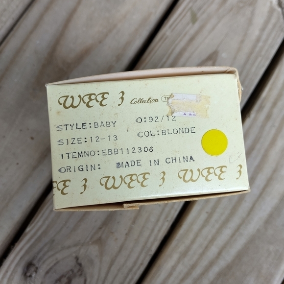 Vintage Wee 3 Collection Blonde Baby Doll Wig for 12-13 Inch Baby Doll NOS - Picture 2 of 8